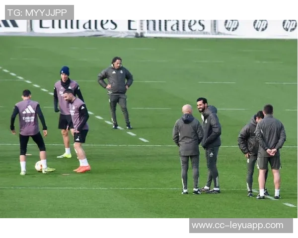 阿韦洛亚伯纳乌首秀面临挑战球迷期待火灾风险化解