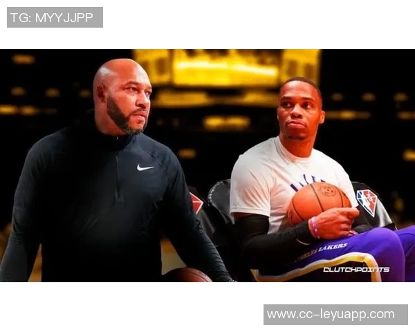 KD与小贾深度探讨投篮决策权在于进攻而非防守影响