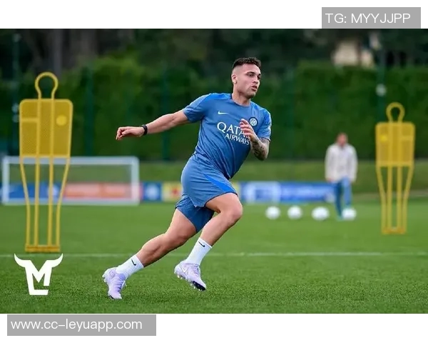 阿根廷记者曝劳塔罗遭遇肌肉撕裂伤情严重恐缺席重要比赛 阿根廷记者曝劳塔罗遭遇肌肉撕裂伤情严重恐缺席重要比赛