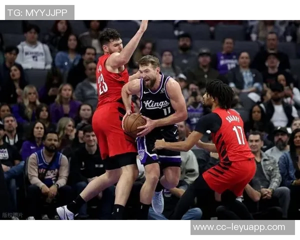 夏普精彩突破助攻杨瀚森轻松抛投首开纪录展现默契配合